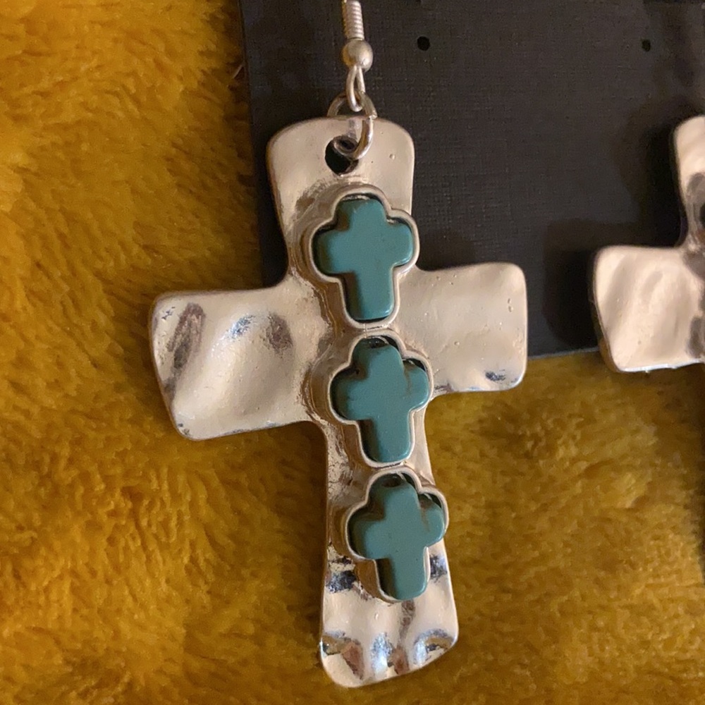 💙NEW EARRINGS💙 - Picture 4 of 4